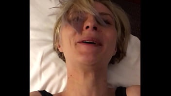 Hotel blowjob