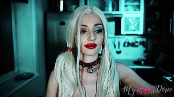 ASMR Cosplay of Harley Quinn