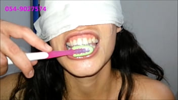 Sharon From TelAviv Brushes Her Teeth With Cum