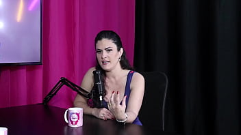 Muitas mulheres s&atildeo machistas, e tem que estar ajudando as outras Amanda Smell (SHEER/RED)