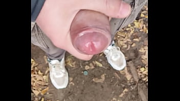 Public cum (handjob)