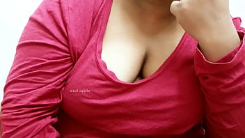 Sexy girlfriend showing boobs