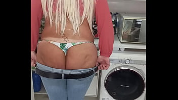 Meu bumbum sexy pra vc gozar