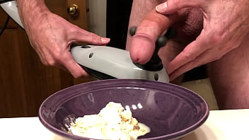 Cum on ice cream with big vibrator