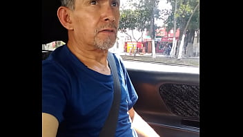 En el auto