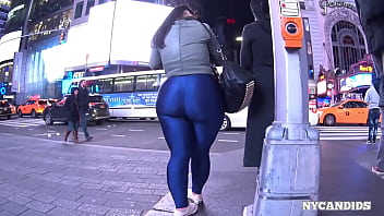 NY Candids Blue tights