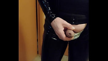 Travesti espa&ntildeola ardiente